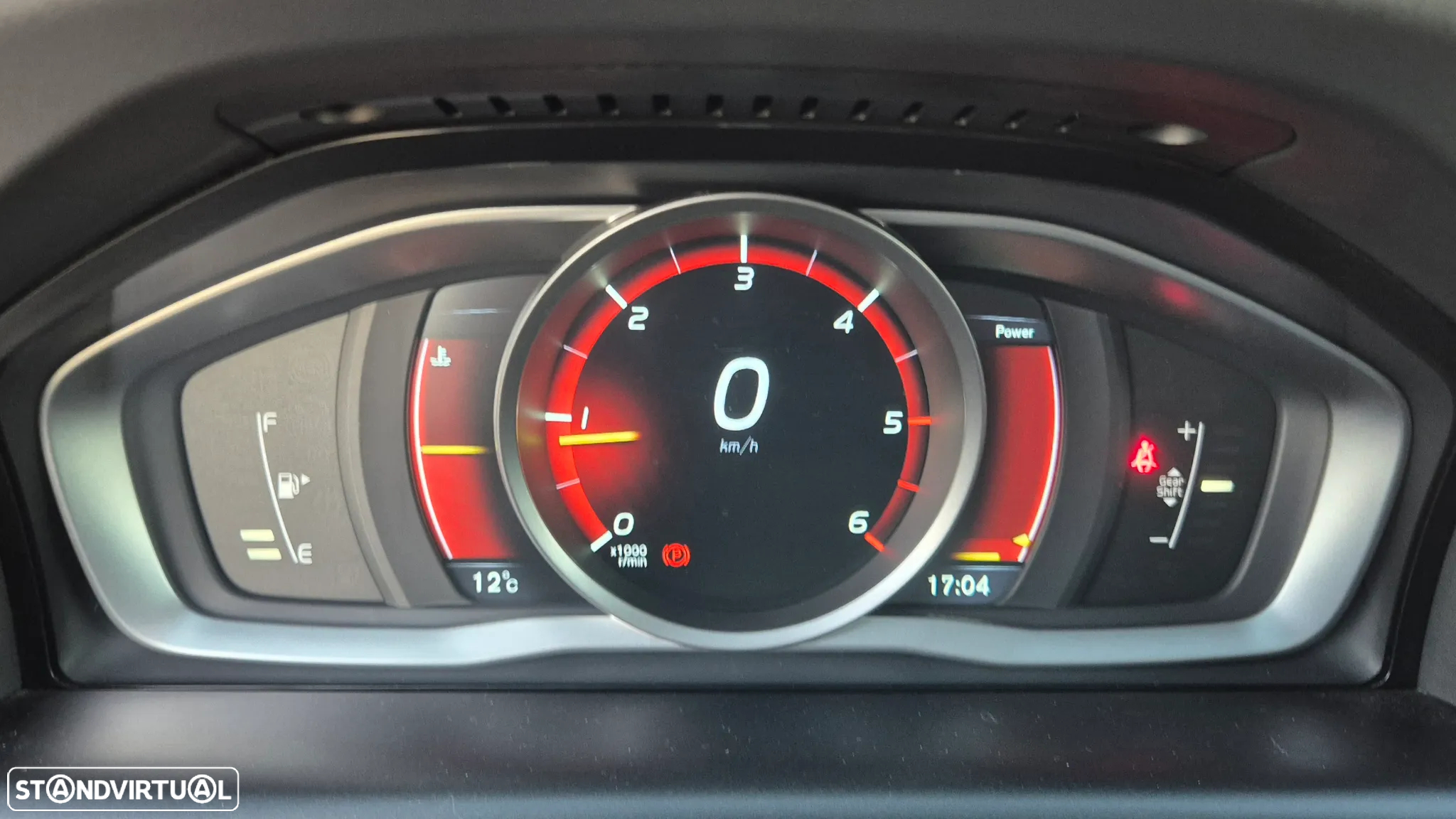Volvo XC 60 2.0 D4 VOR - 19