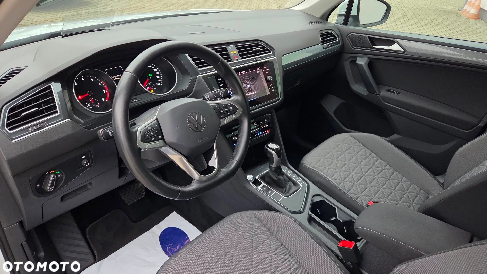 Volkswagen Tiguan 1.5 TSI EVO Life DSG - 16