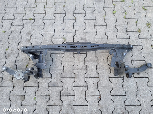 OKULAR WZMOCNIENIE PRZEDNIE MERCEDES VITO VIANO 2.2 CDI 639 03-10r.