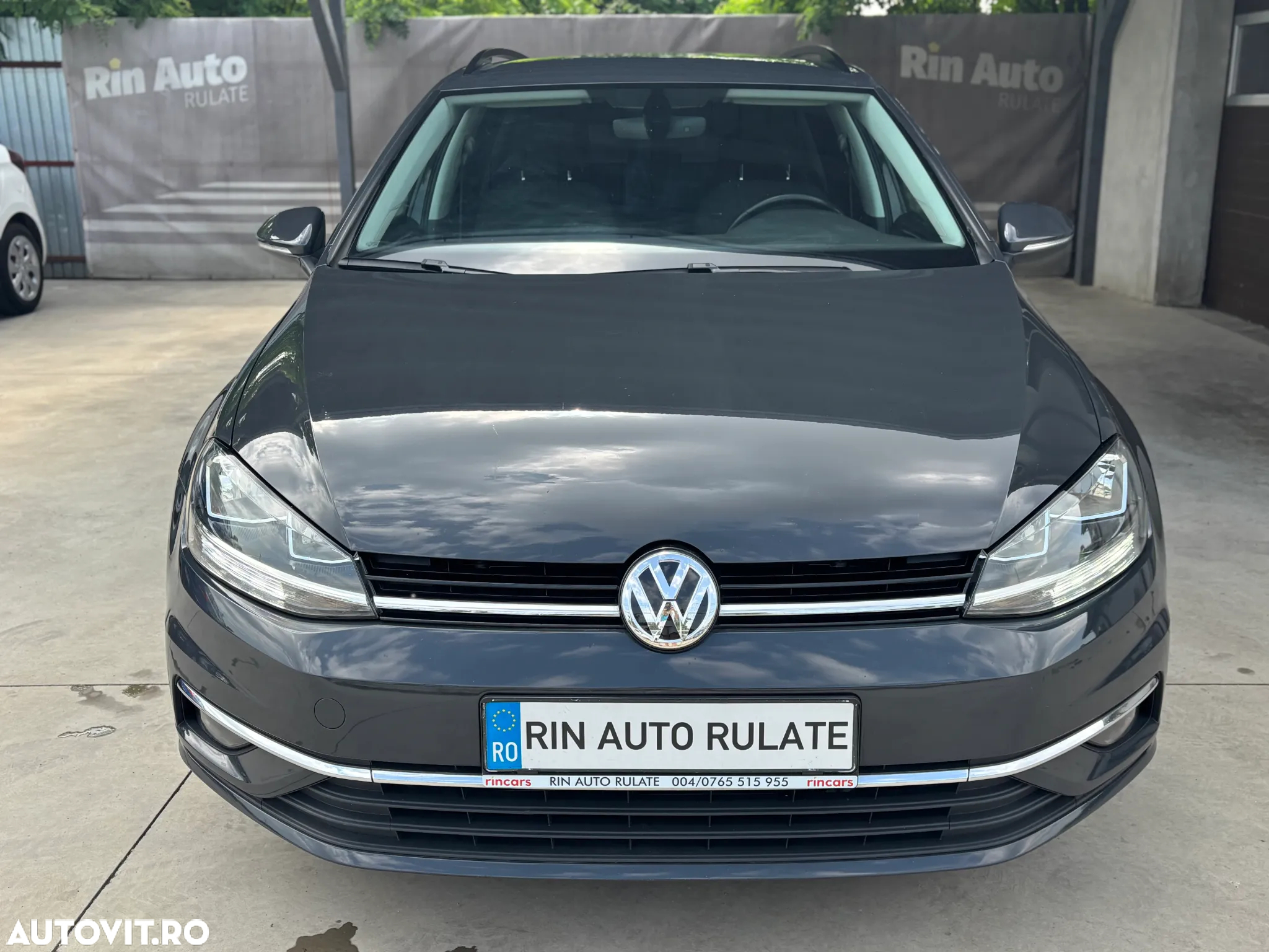 Volkswagen Golf 1.6 TDI Trendline - 3