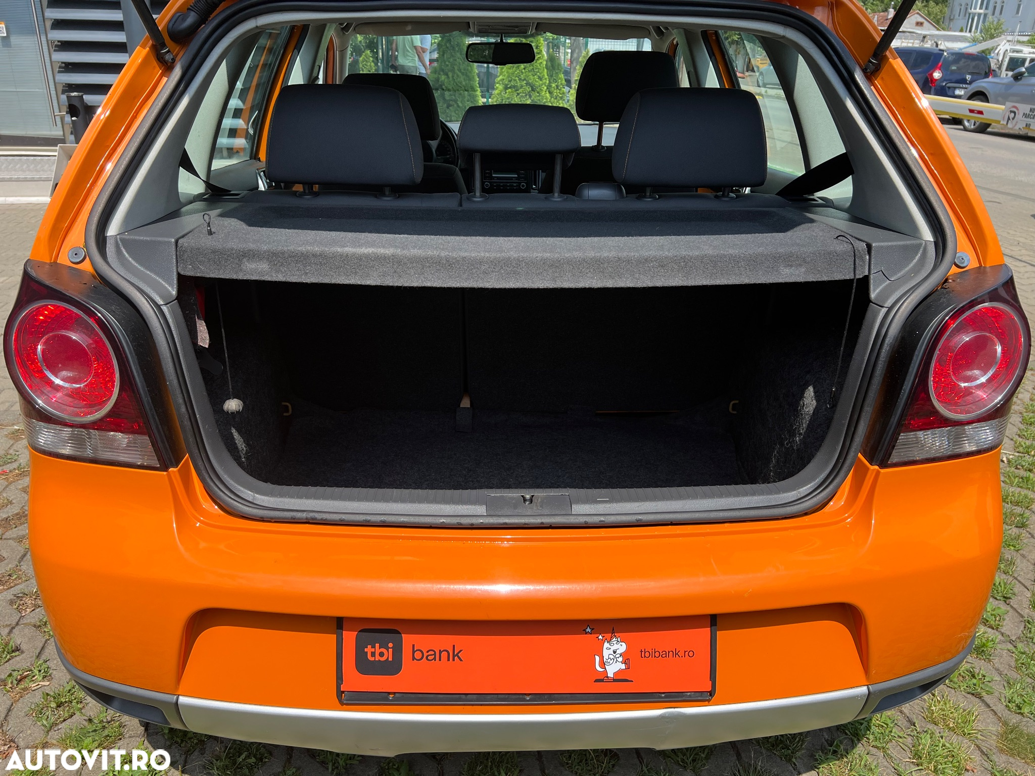 Volkswagen Polo 1.9 TDI Comfortline - 11