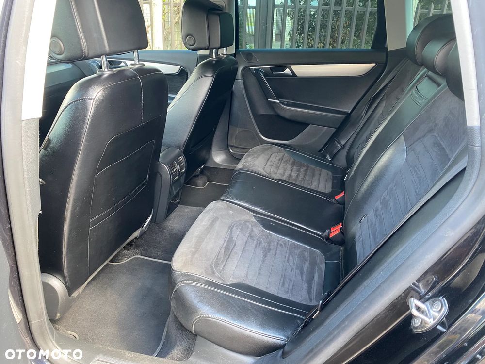 Volkswagen Passat 2.0 TDI DSG Highline - 10