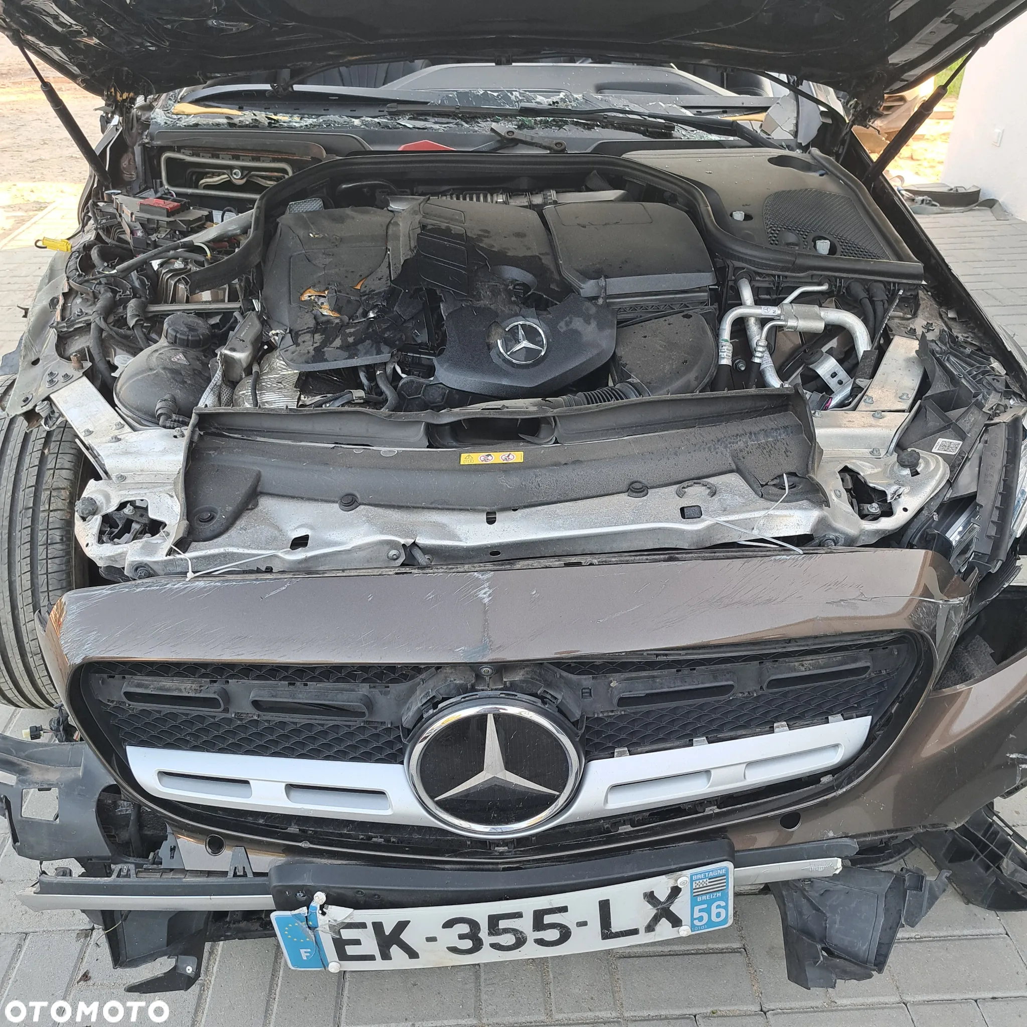 Mercedes-Benz Klasa E 220 d 4Matic T 9G-TRONIC Sportstyle Edition - 12
