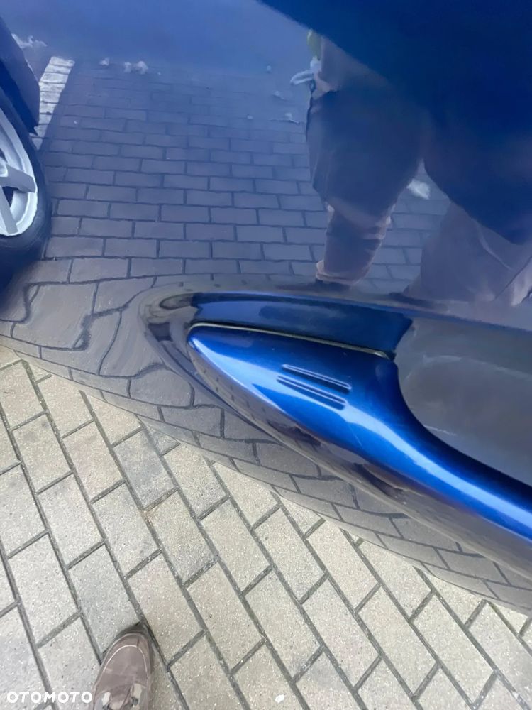 Toyota Prius (Hybrid) Sol - 21