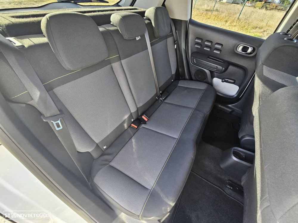 Citroën C3 1.2 PureTech Shine - 25