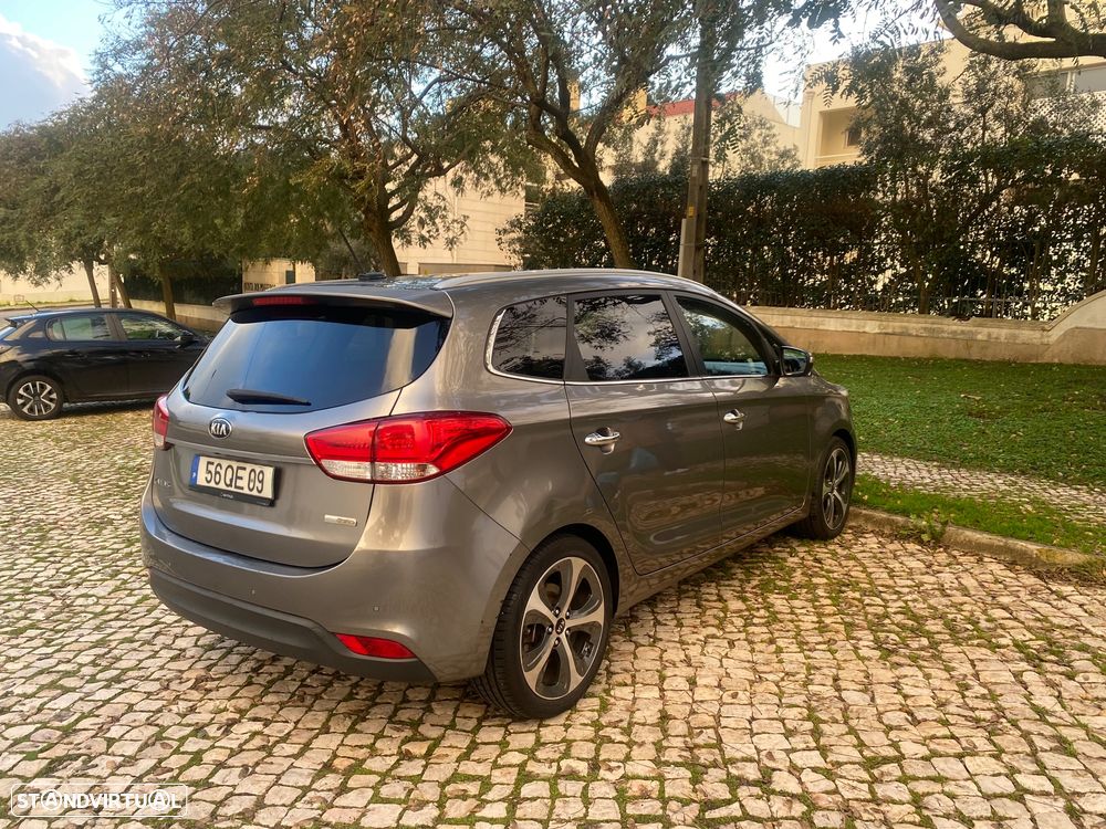 Kia Carens 1.7 CRDi ISG TX - 4