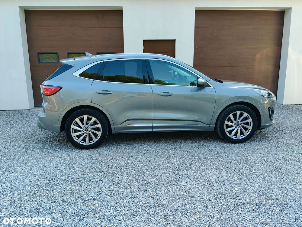 Ford Kuga - 8