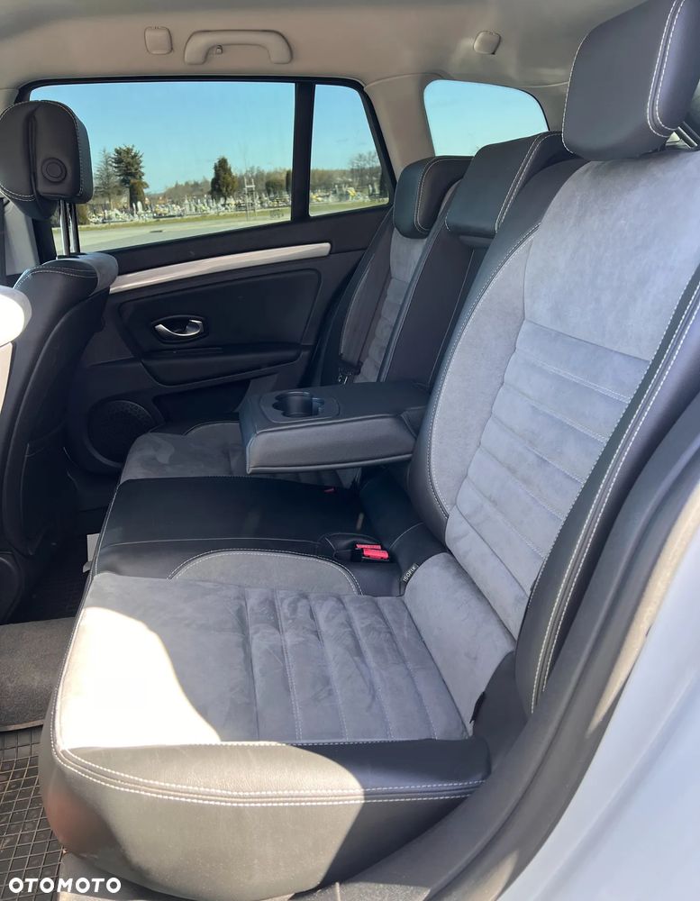 Renault Laguna 2.0 dCi Initiale ESM - 13