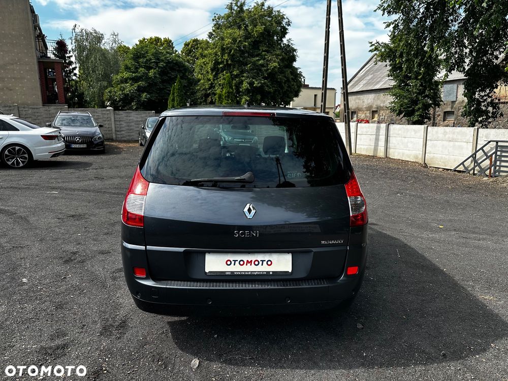 Renault Scenic - 9