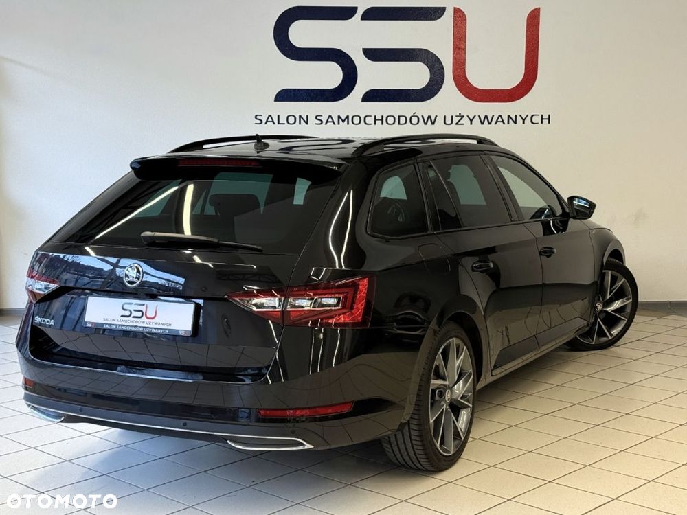 Skoda Superb 2.0 TDI SCR 4x4 Sportline DSG - 5