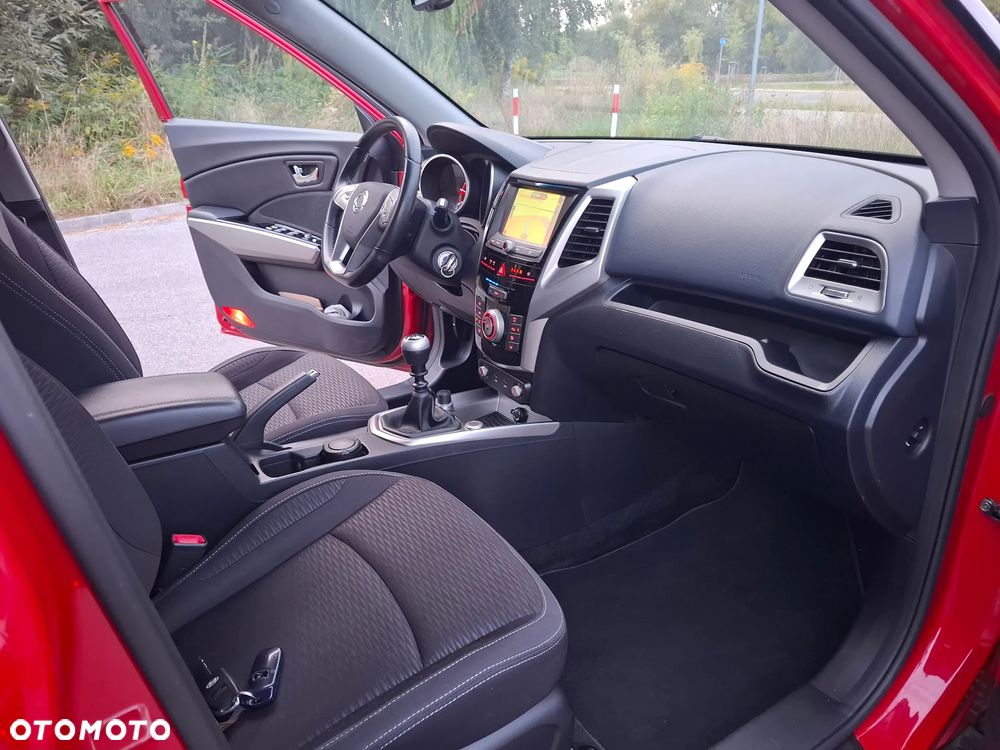 SsangYong/KGM Tivoli 1.6 D Crystal Base - 10