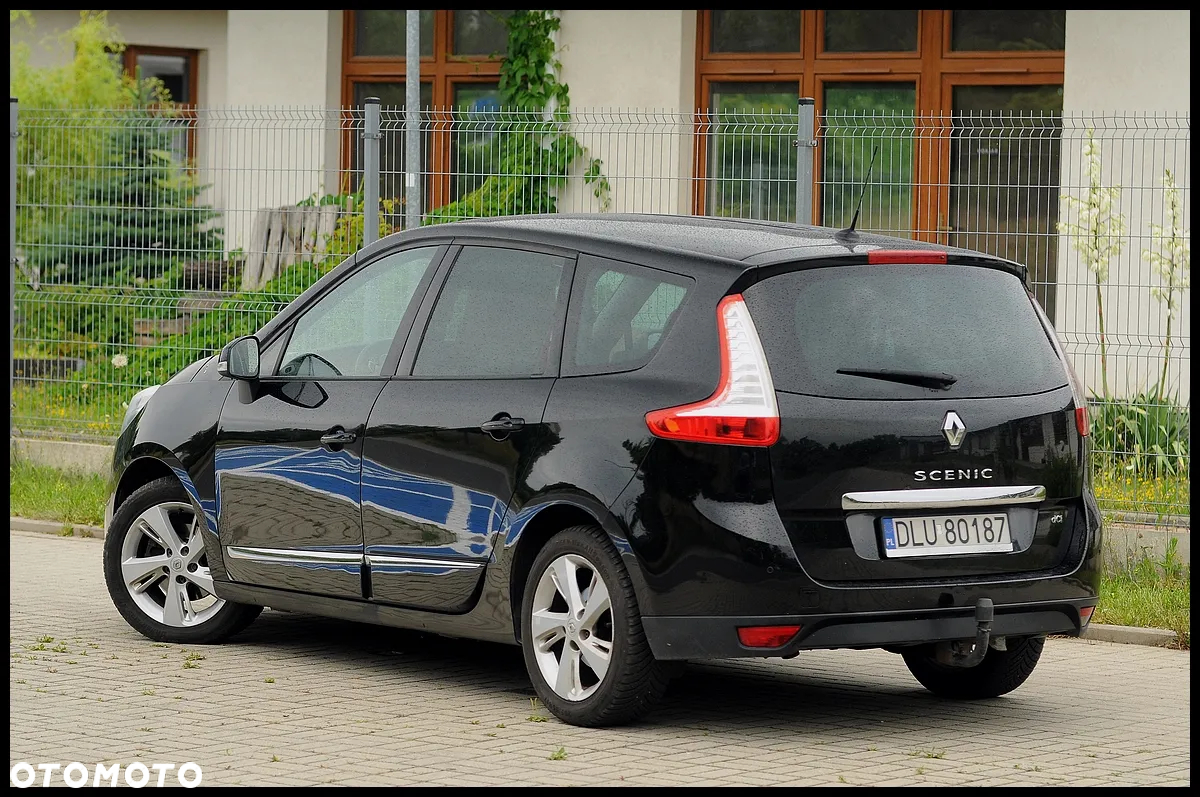 Renault Scenic - 16