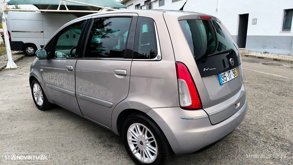 Lancia Musa 1.3 16V M-jet Oro - 3