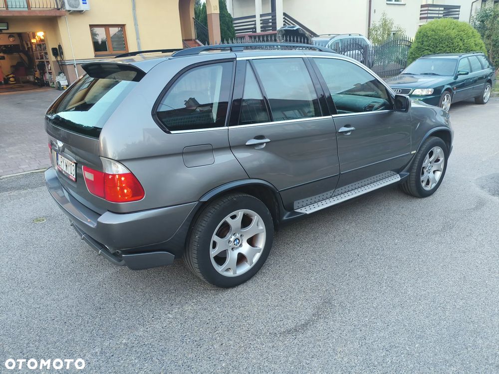 BMW X5 4.4 i Edition Exclusive Sport - 4