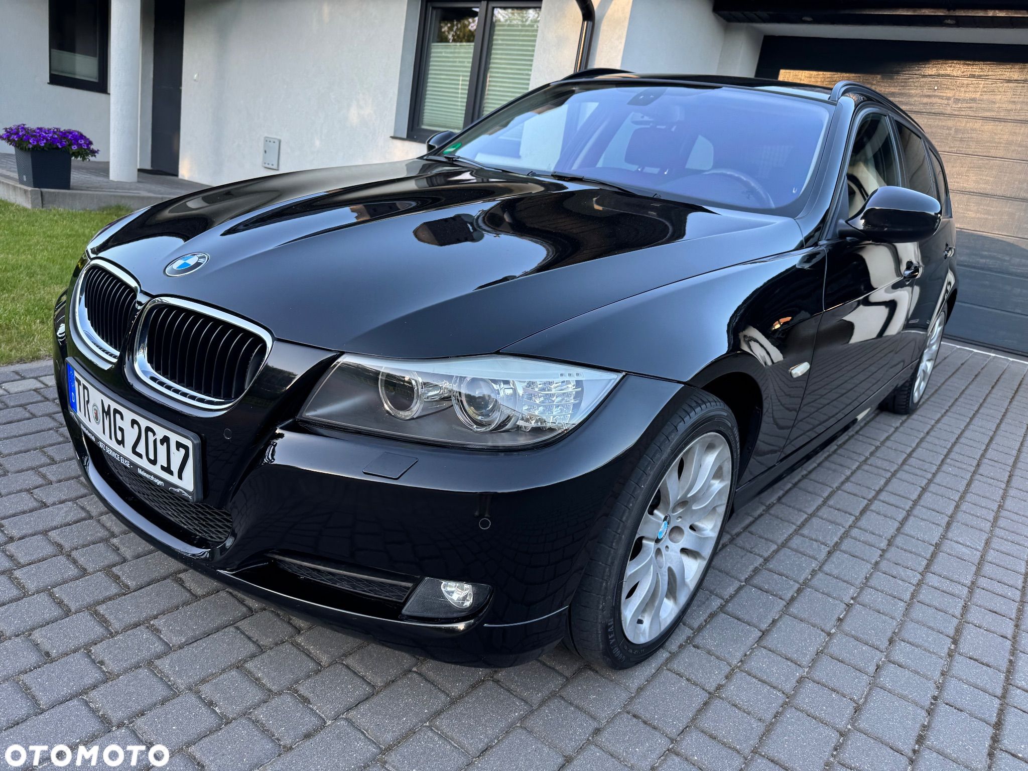 BMW Seria 3 318d - 1