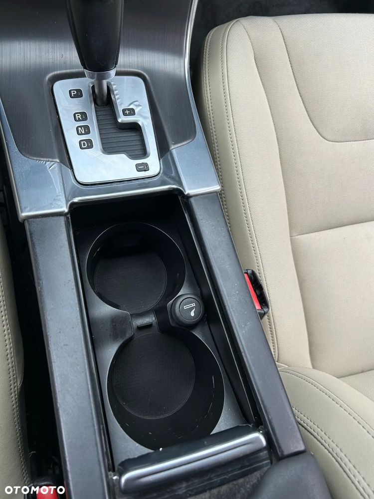 Volvo V60 D3 Geartronic - 16