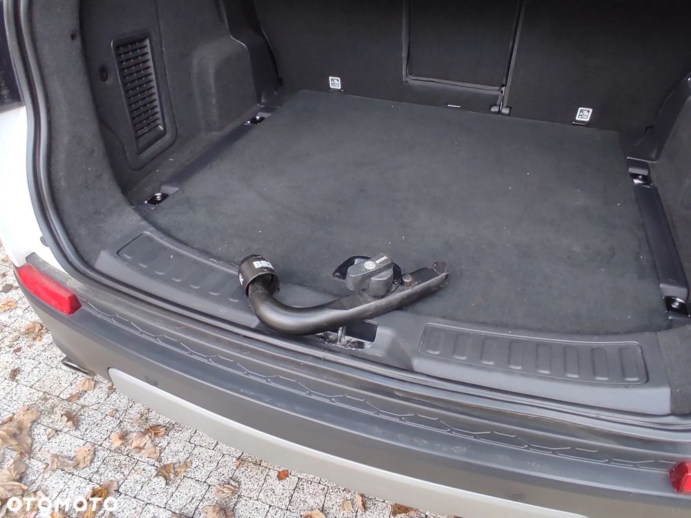 Land Rover Discovery Sport - 28