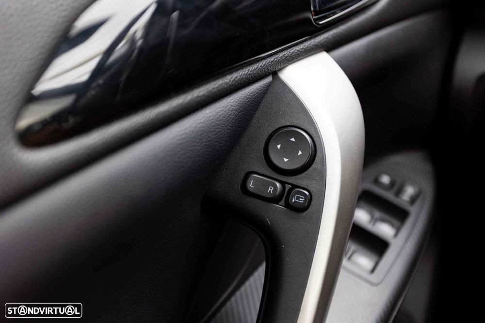 Mitsubishi Eclipse Cross - 19