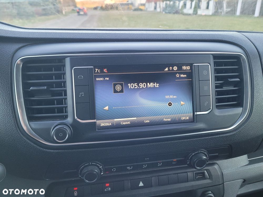 Toyota Proace LONG kamera 122KM NaviGoogle 3-osobowy - 4