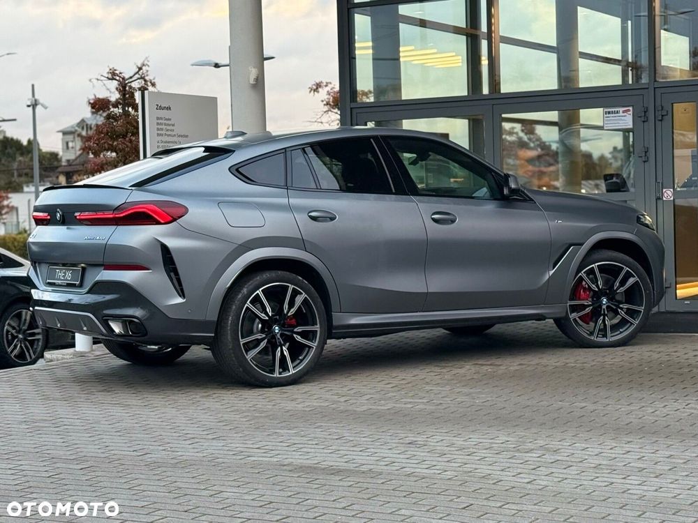 BMW X6 - 12