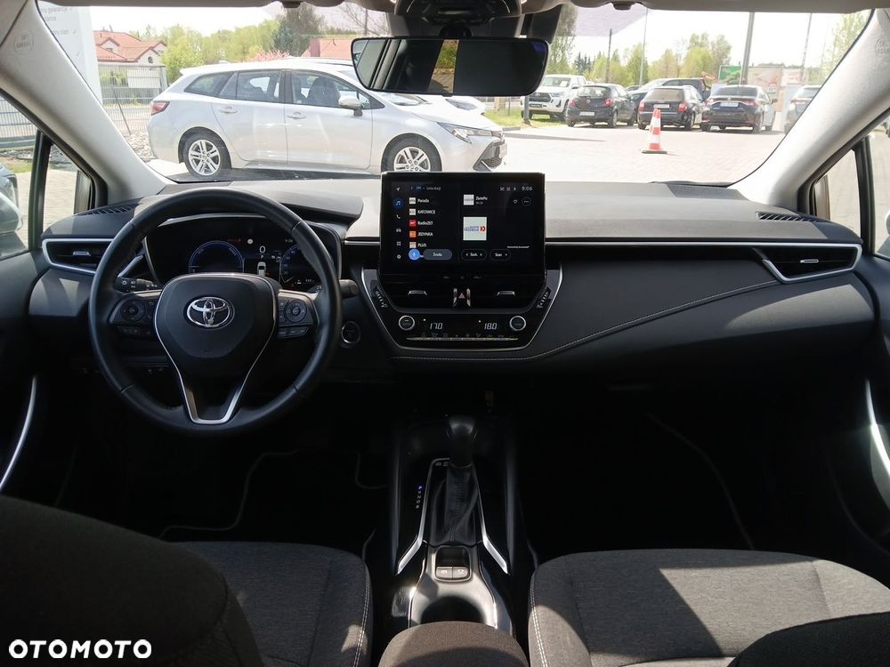 Toyota Corolla 1.8 Hybrid Style - 12