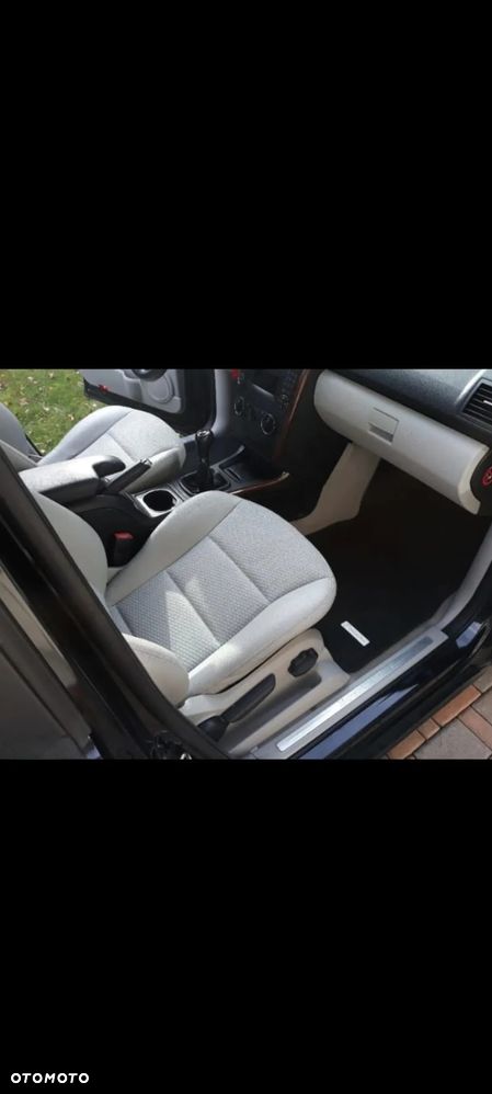 Mercedes-Benz Klasa A 170 BlueEfficiency - 8