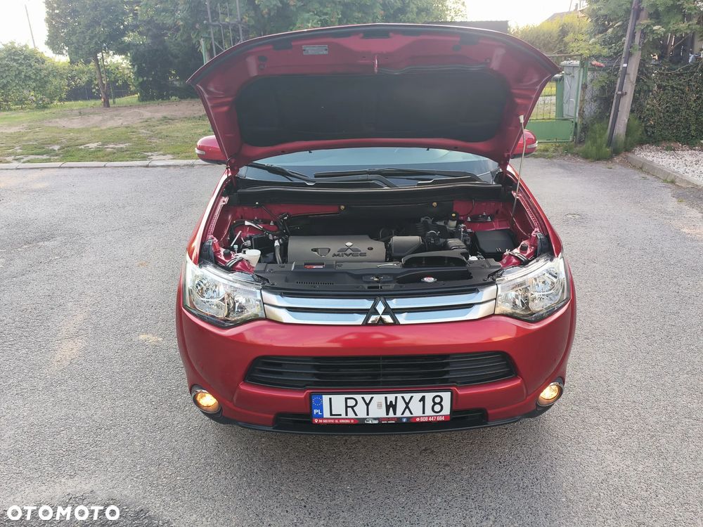 Mitsubishi Outlander 2.0 2WD CVT Diamant Edition - 28