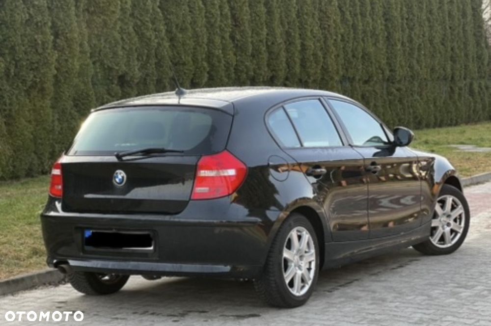 BMW Seria 1 116d - 5