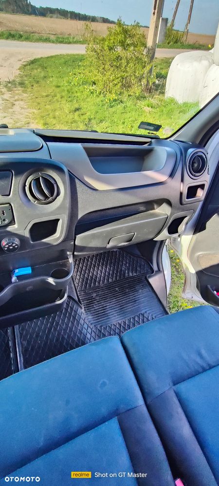 Renault Master - 15
