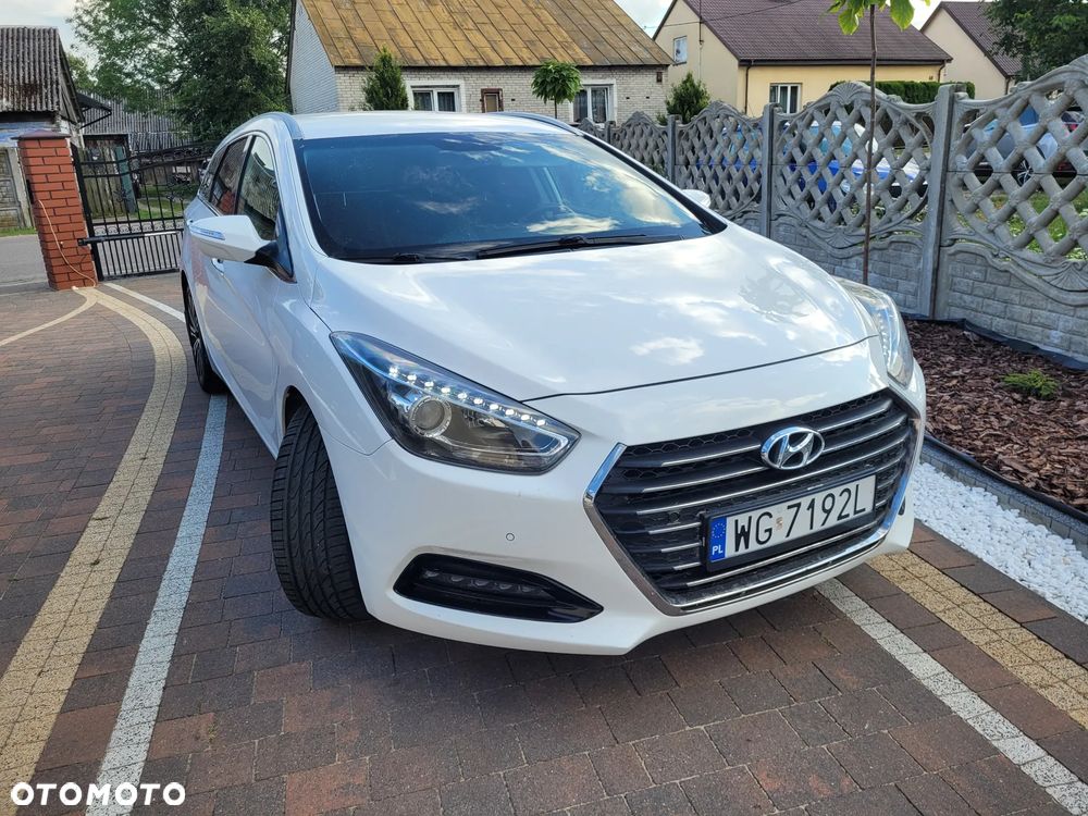 Hyundai i40 1.7 CRDi Comfort - 1