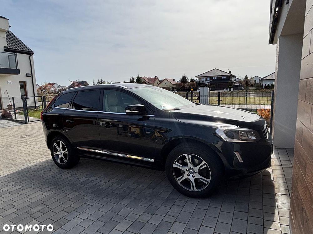 Volvo XC 60 D4 AWD Summum - 1