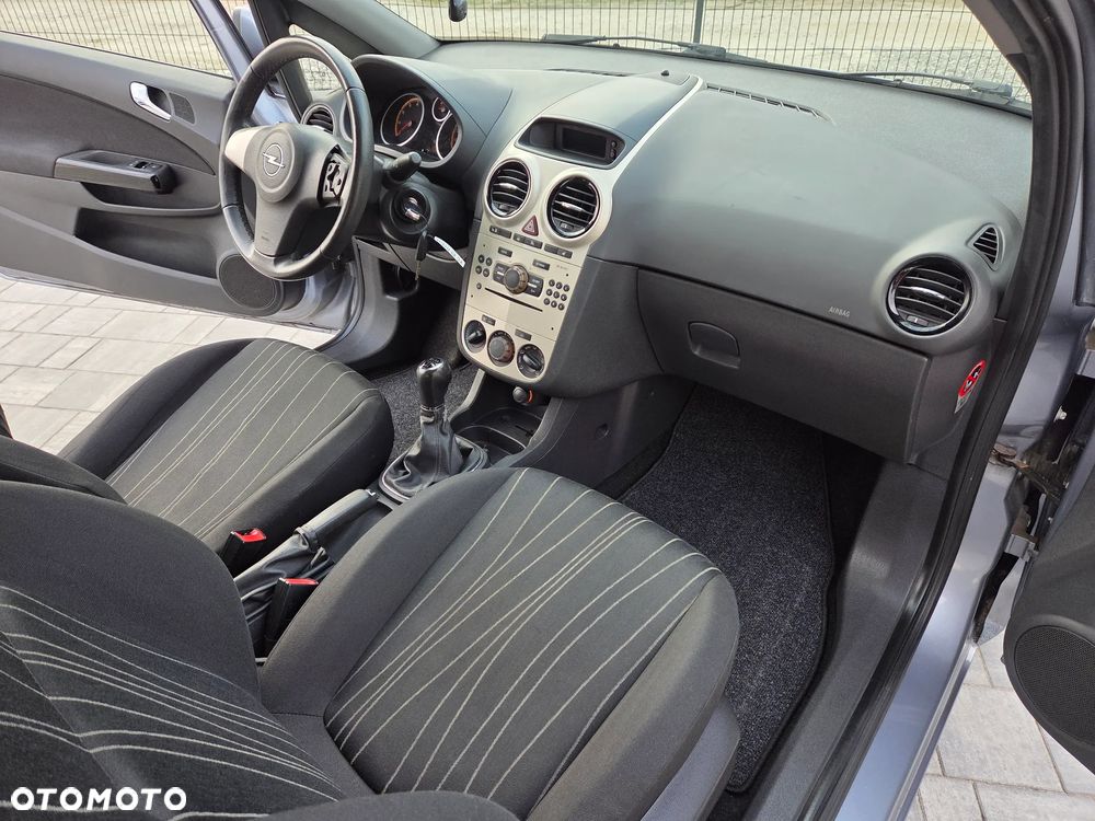 Opel Corsa 1.2 16V Easytronic Catch me now - 24