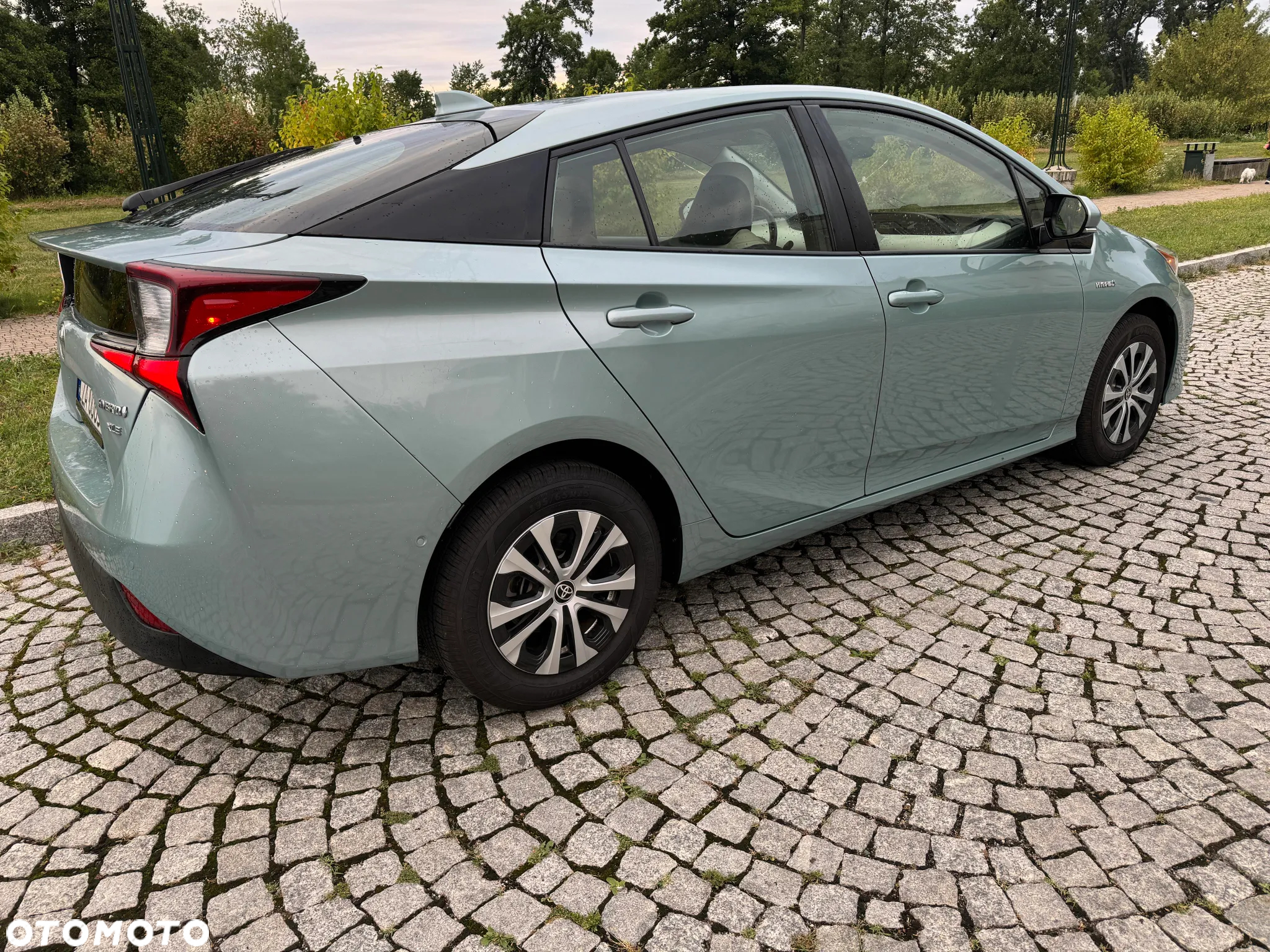 Toyota Prius 1.8 Hybrid Prestige - 8