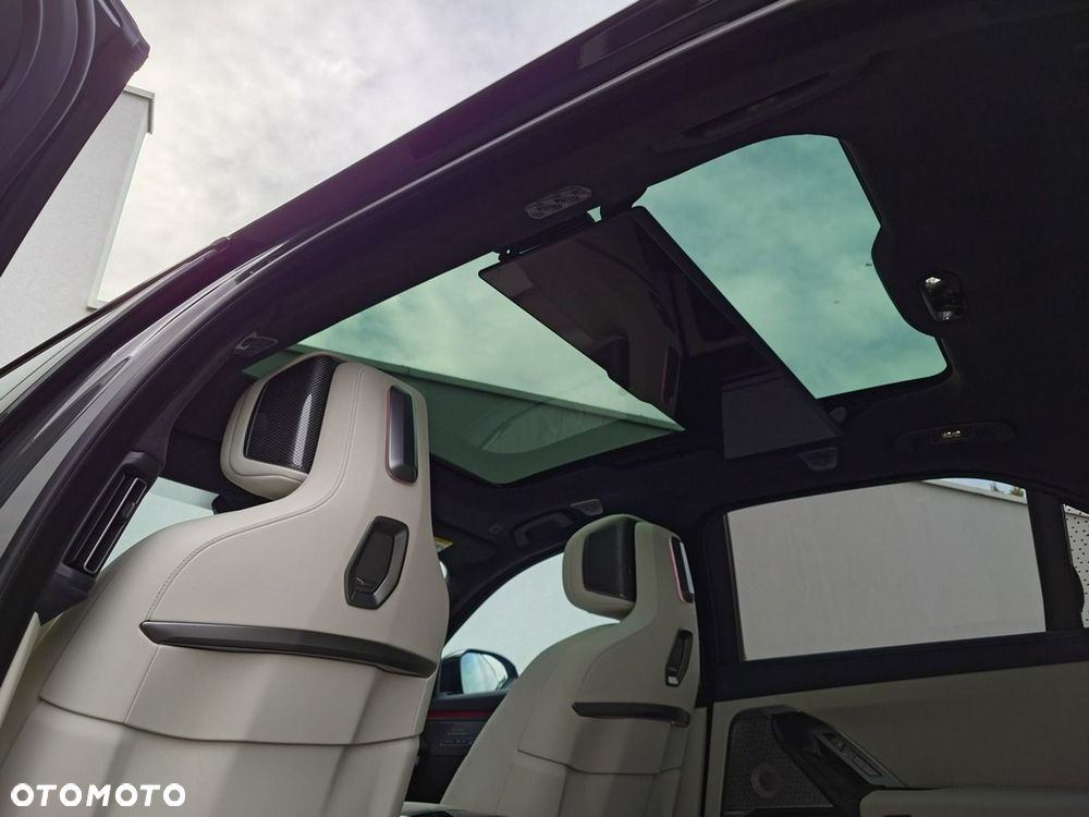 BMW Seria 7 - 21