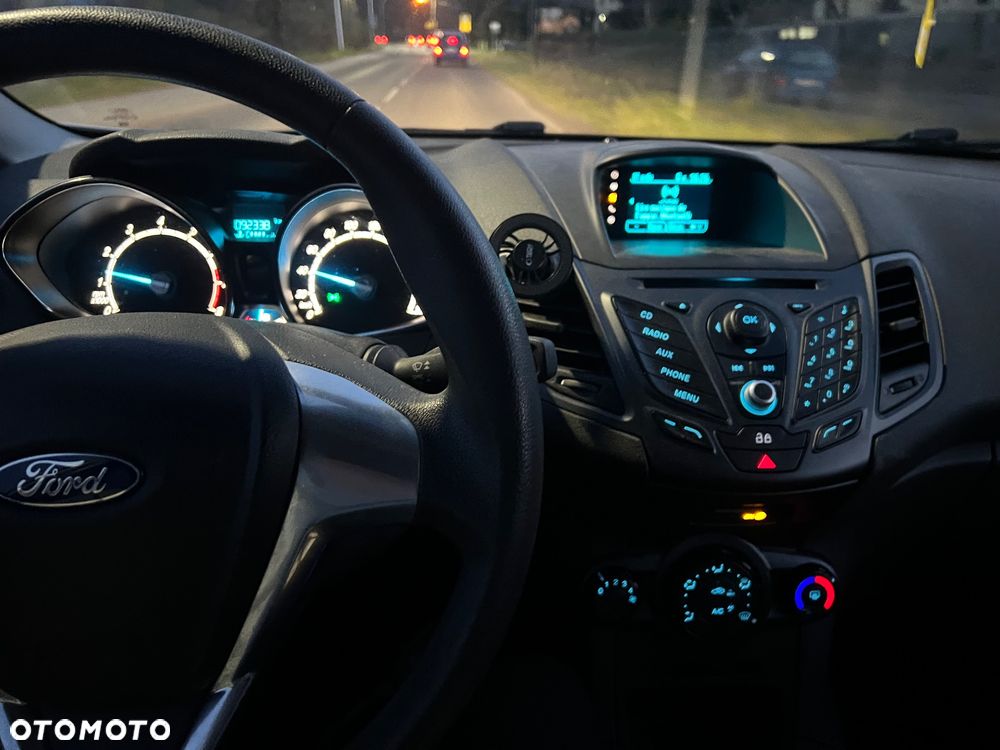 Ford Fiesta - 8