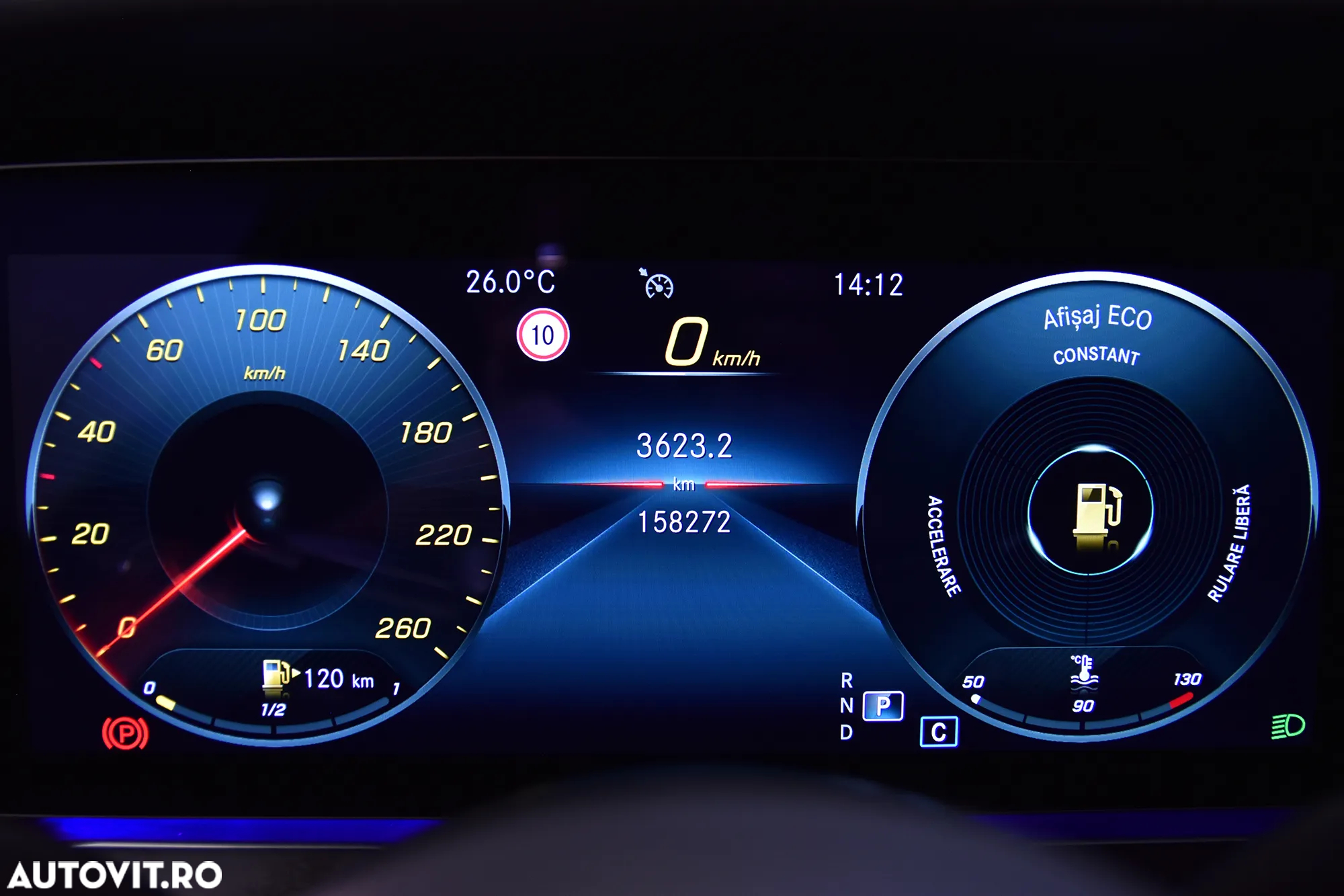 Mercedes-Benz E - 10