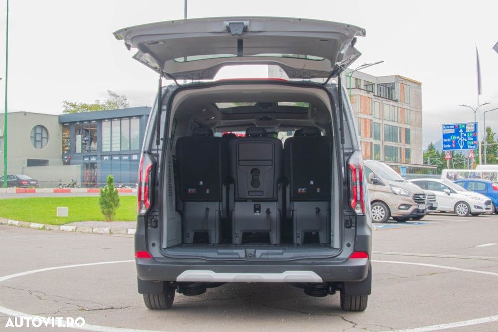 Ford Tourneo Custom - 20