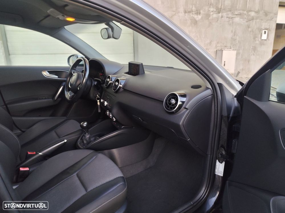 Audi A1 Sportback 1.6 TDI Sport - 24