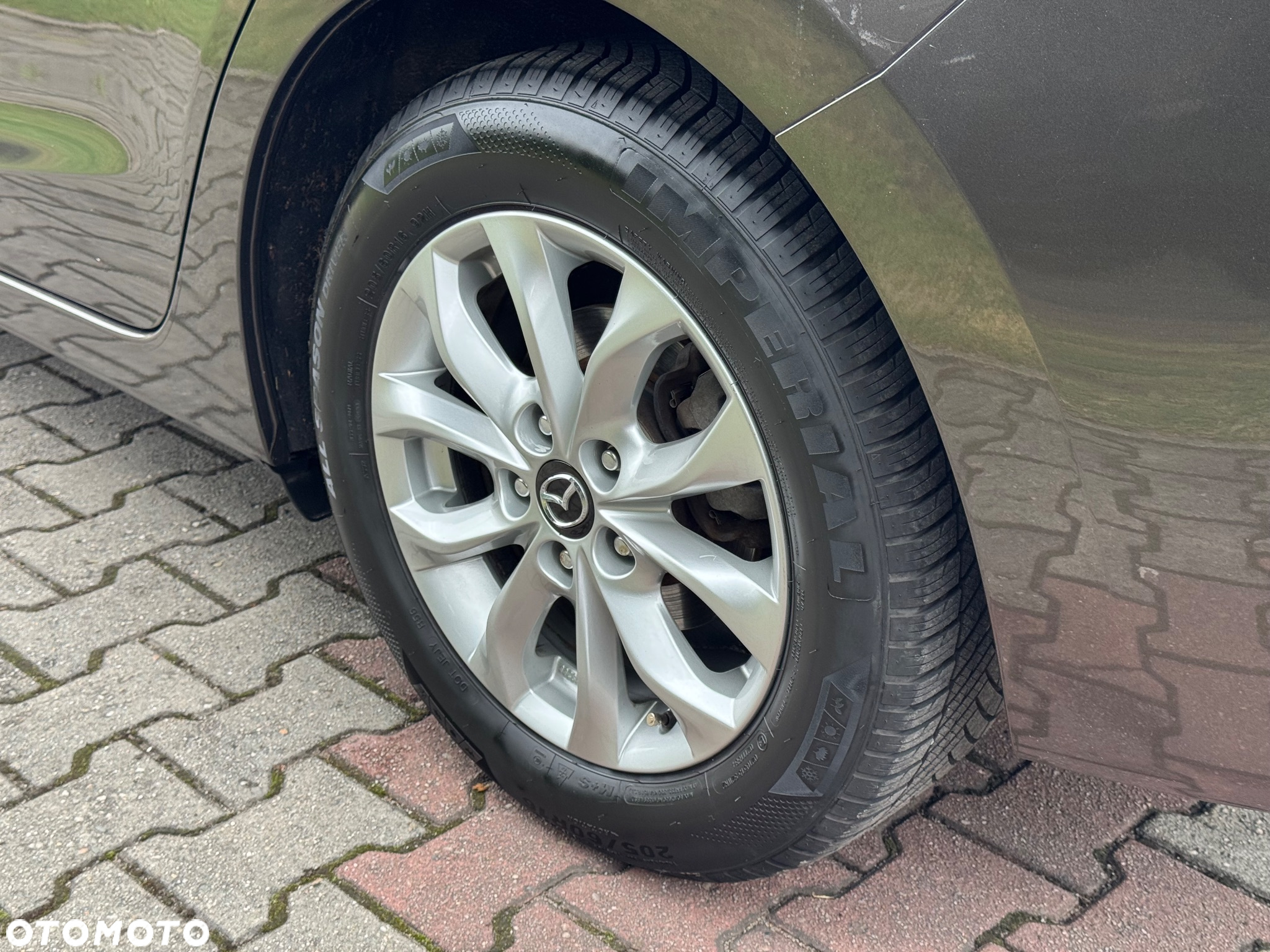 Mazda 3 SKYACTIV-G 120 Signature+ - 14