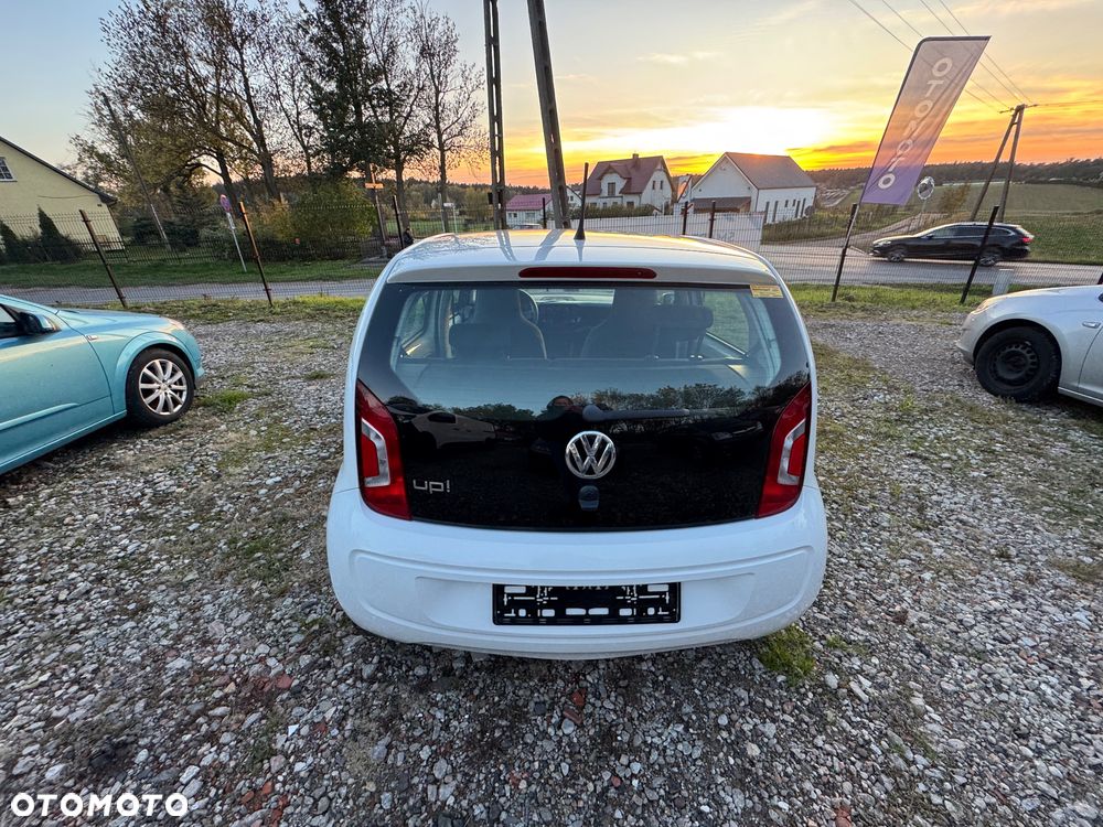 Volkswagen up! 1.0 high EU6 - 5
