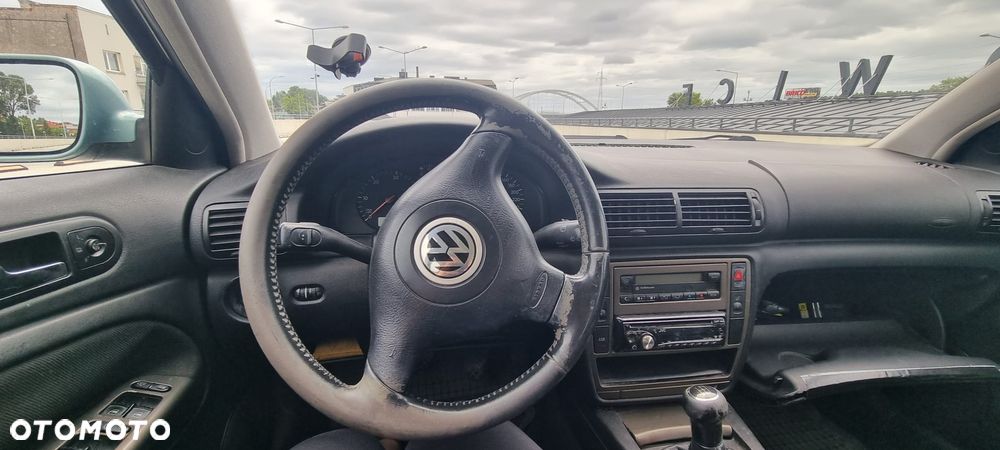 Volkswagen Passat 1.9 TDI - 20