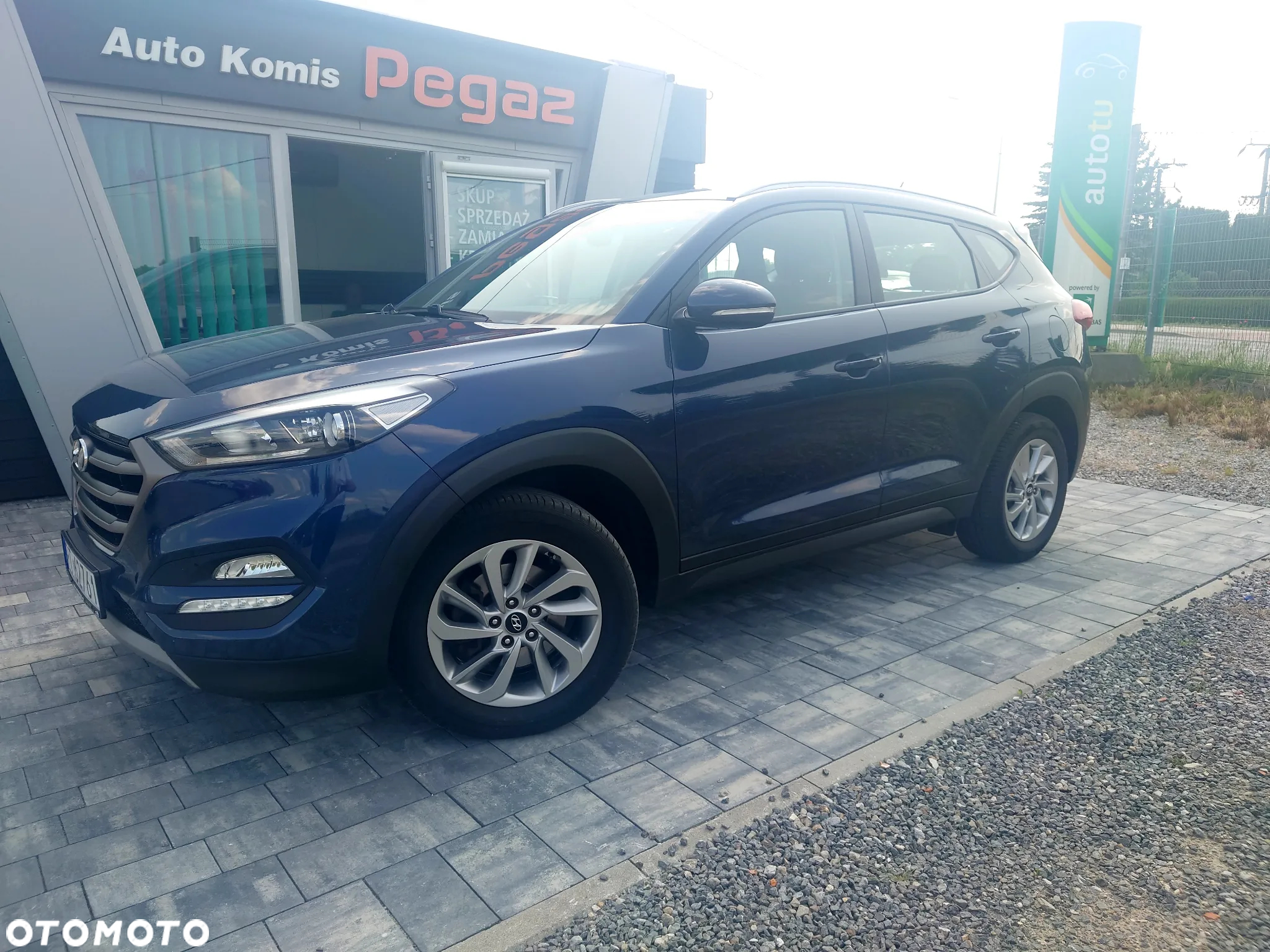 Hyundai Tucson 1.7 CRDI BlueDrive Comfort 2WD - 8