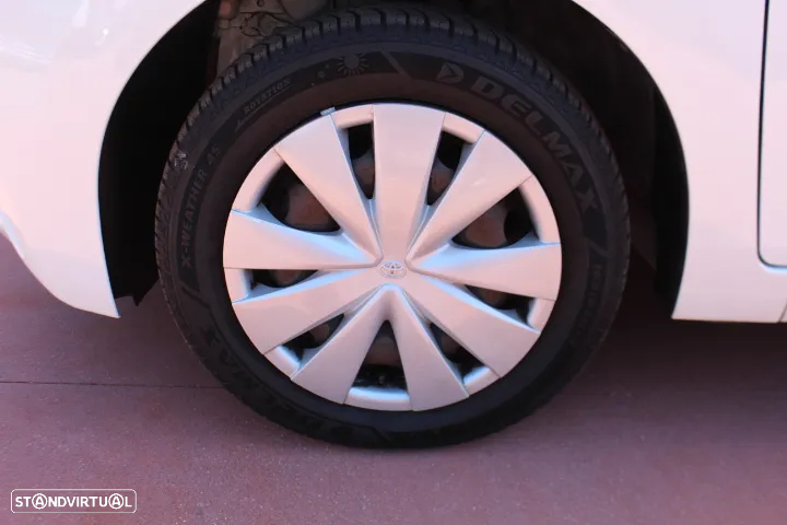 Toyota Aygo 1.0 - 12