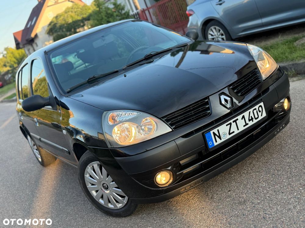 Renault Clio 1.2 16V Emotion - 5