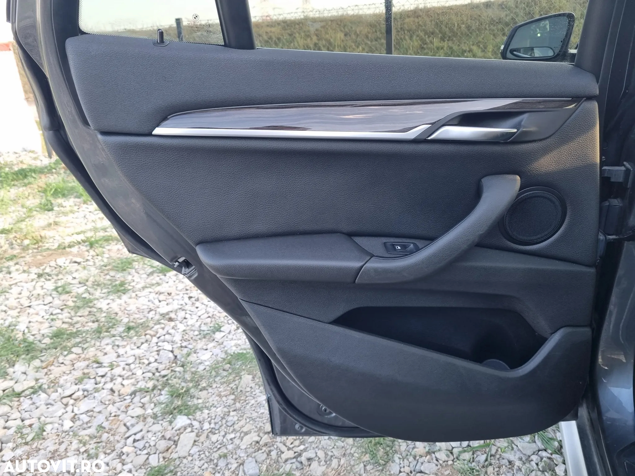 BMW X1 xDrive28i - 32