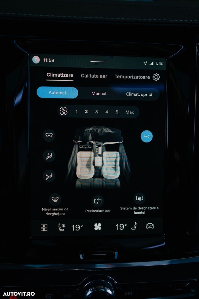 Volvo S90 - 35