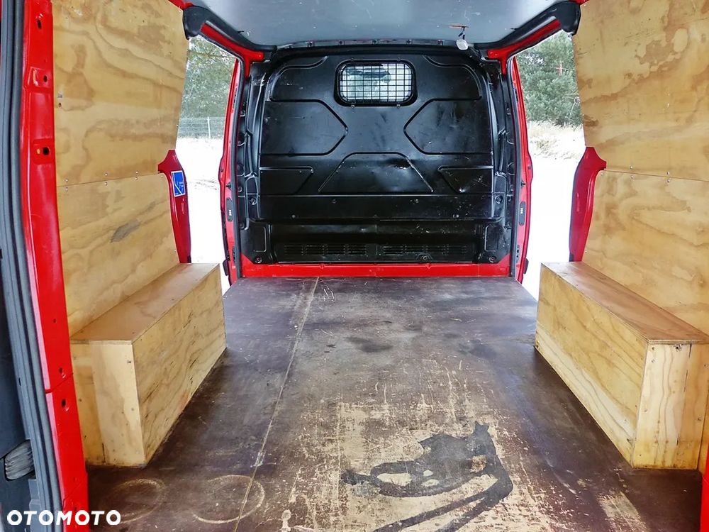 Ford TRANSIT CUSTOM - 14