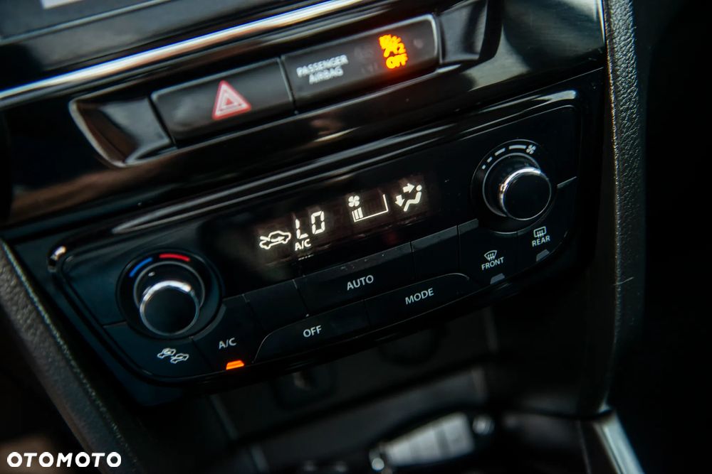 Suzuki Vitara - 21