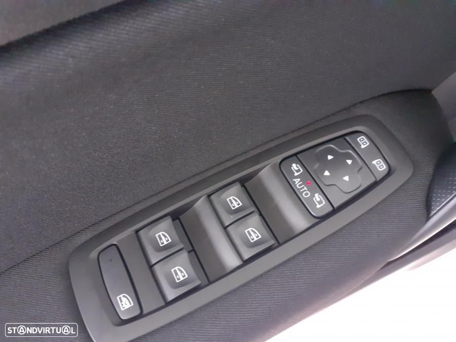 Renault Mégane 1.5 dCi Intens - 11