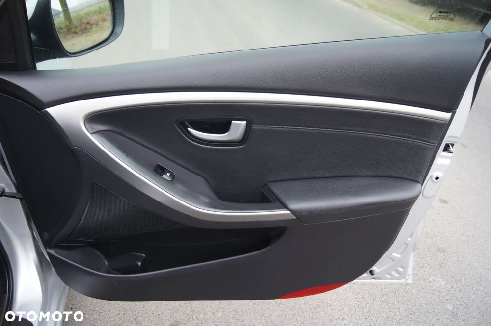 Hyundai i30 1.4 Premium - 21